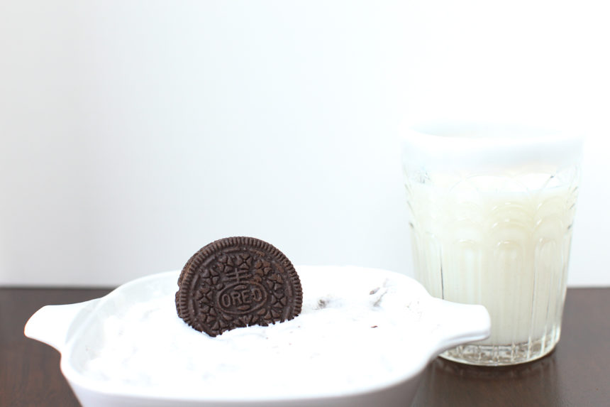 Three Ingredient No Bake Oreo Cake!